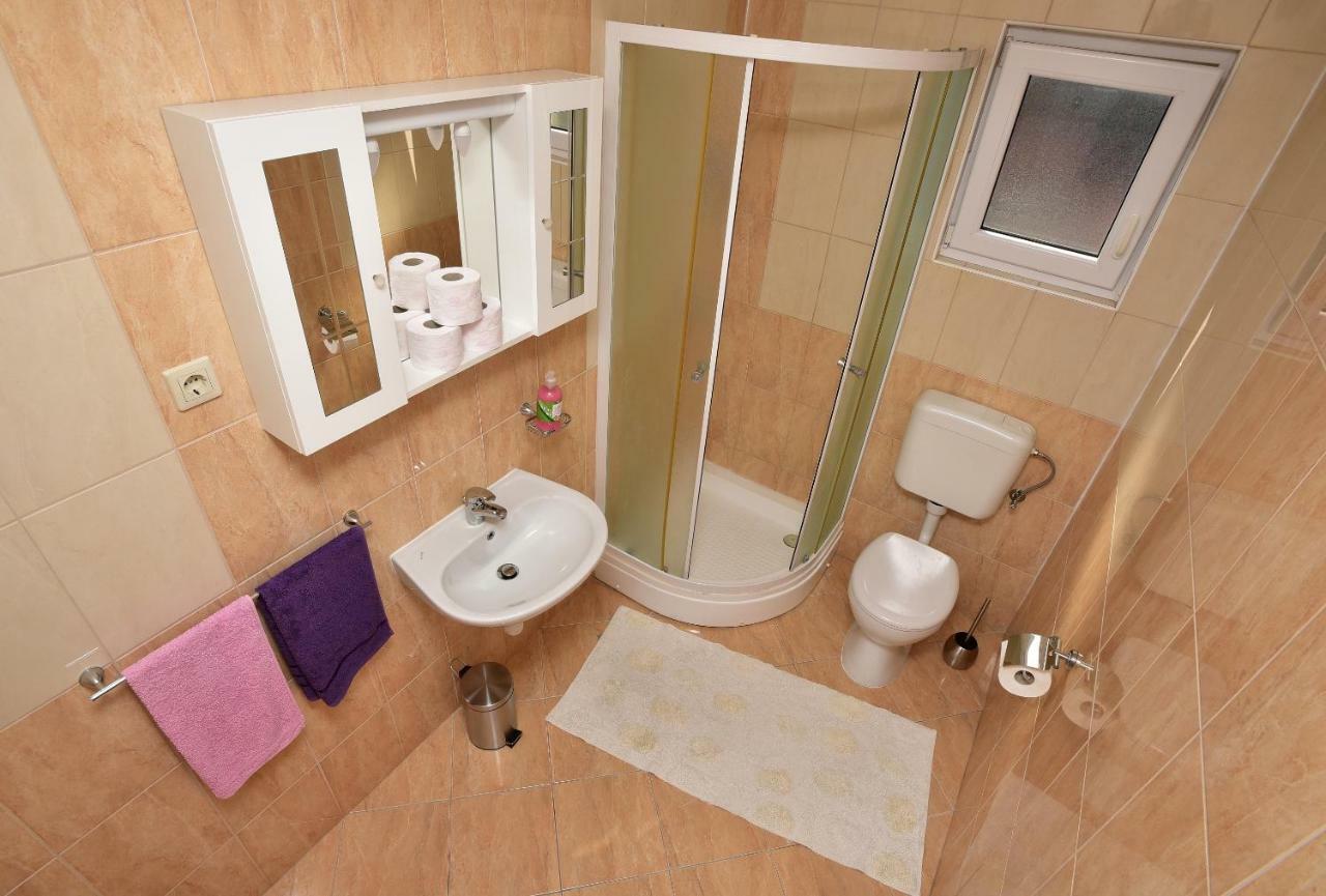 Studio Apartments Antonio Makarska Exterior foto