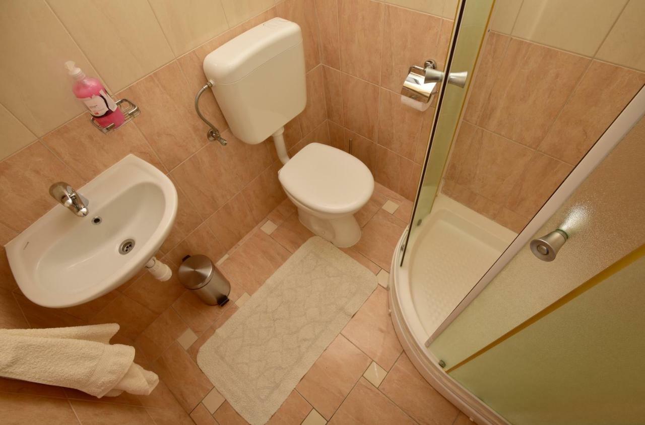 Studio Apartments Antonio Makarska Exterior foto