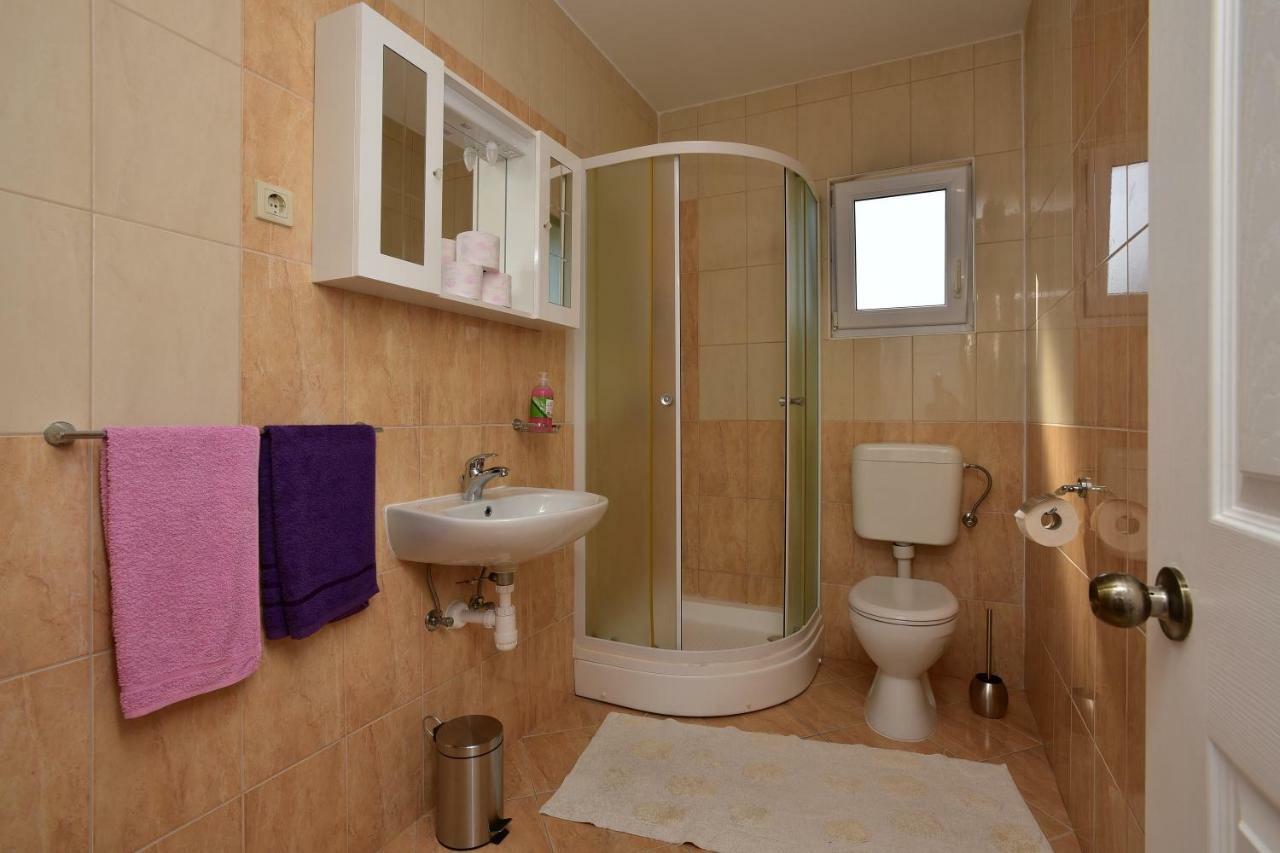 Studio Apartments Antonio Makarska Exterior foto