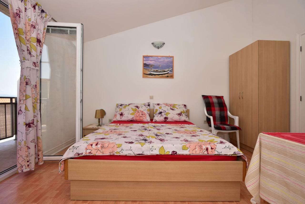 Studio Apartments Antonio Makarska Exterior foto