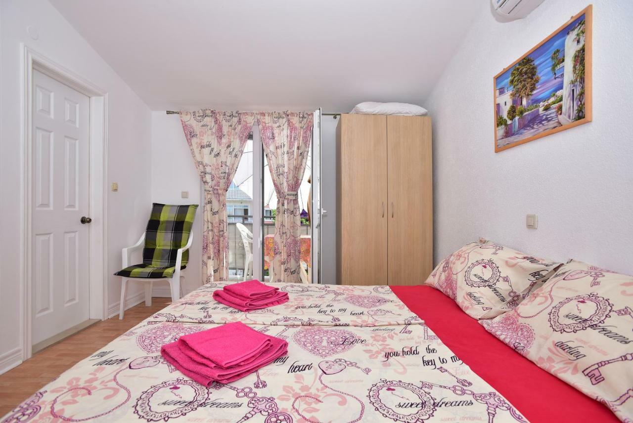 Studio Apartments Antonio Makarska Exterior foto