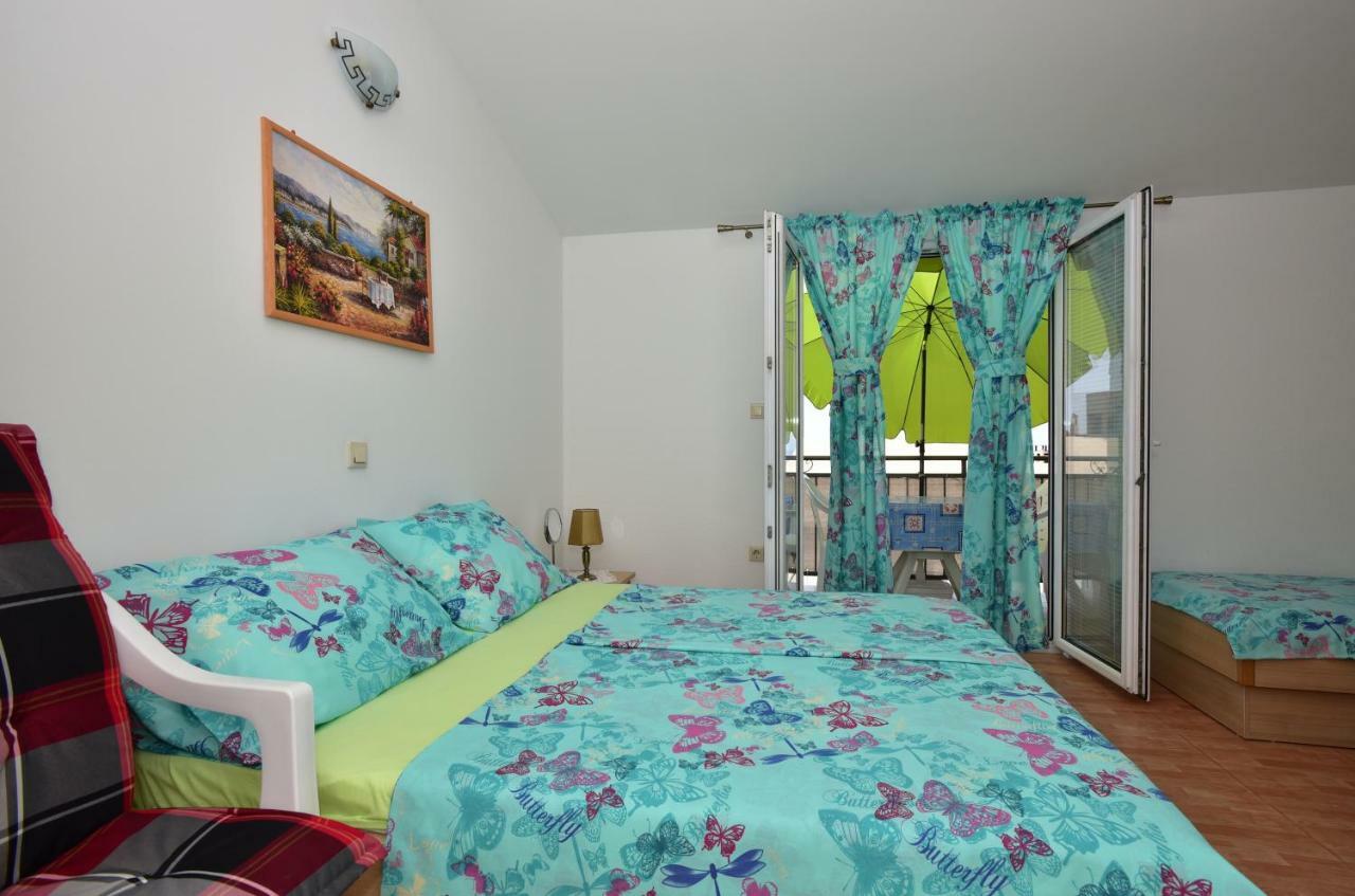 Studio Apartments Antonio Makarska Exterior foto